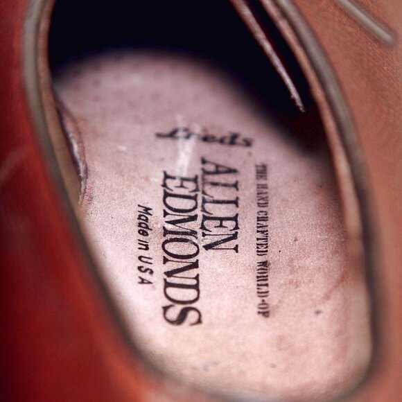Allen Edmonds LEEDS 8 B Narrow Cognac Grain * add $15 new Cedar Trees main image 9